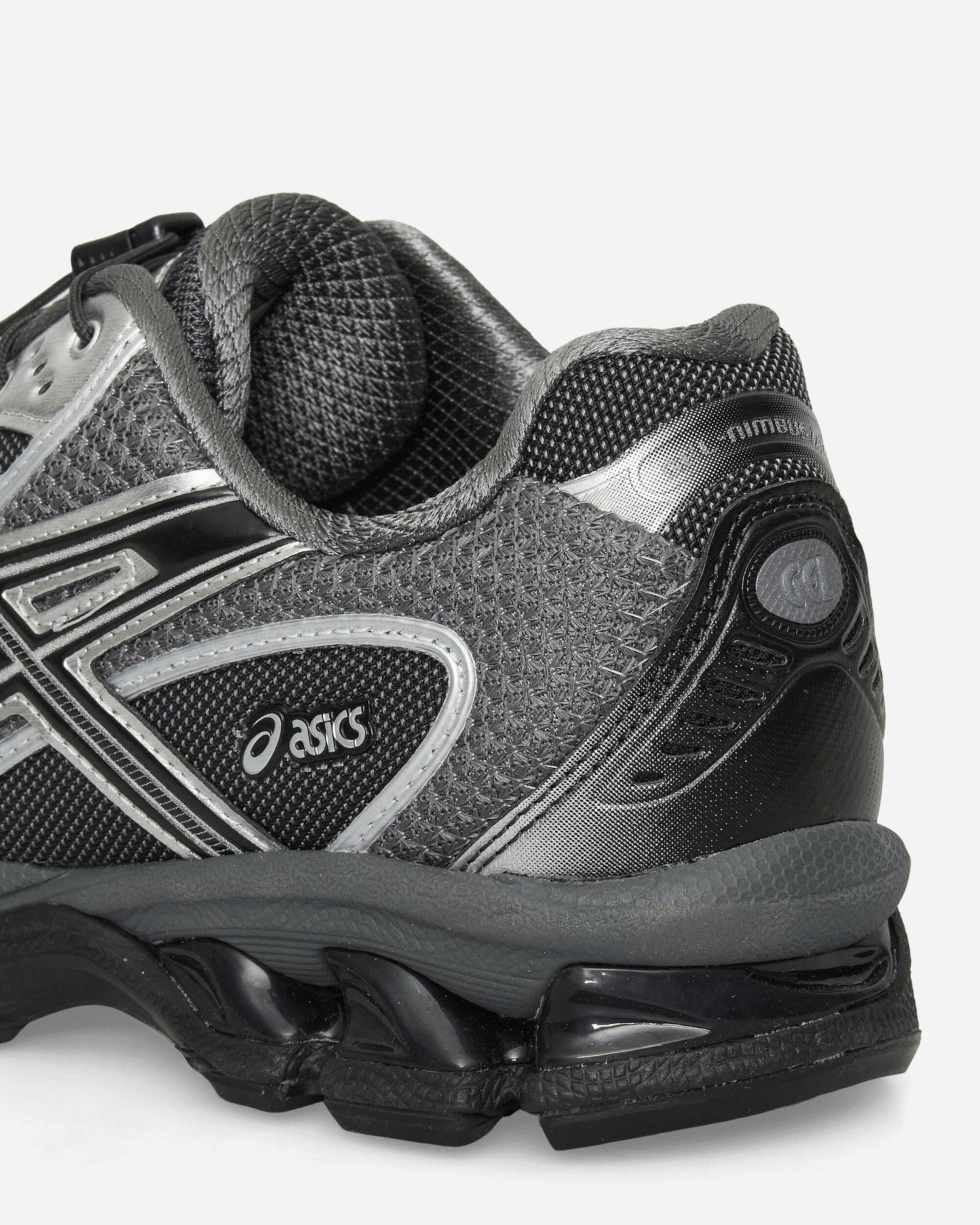 UNAFFECTED GEL-Nimbus 10.1 Sneakers Silver / Black