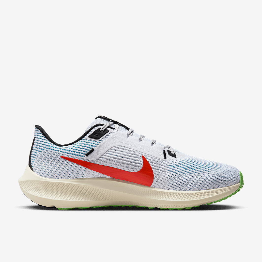 Nike Pegasus 40 - White/Multi-Color