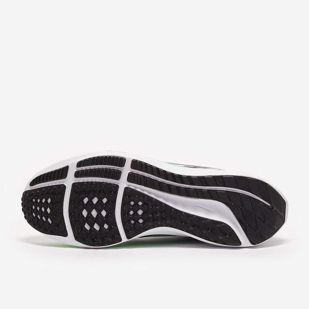 Nike Pegasus 40