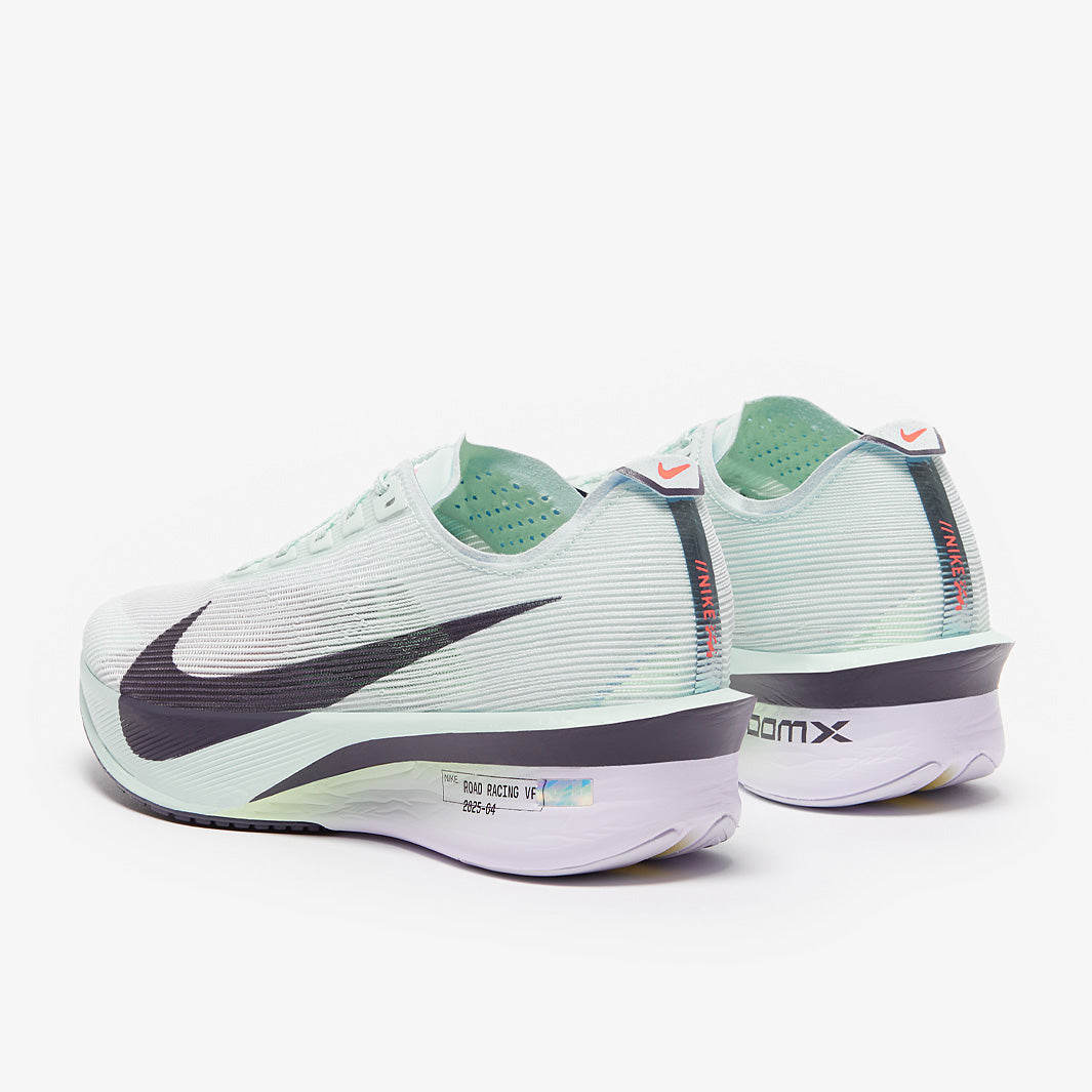 Nike Womens Vaporfly Next% 4