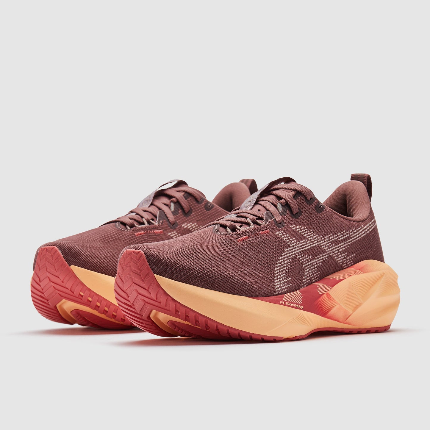 Asics Womens Novablast 5