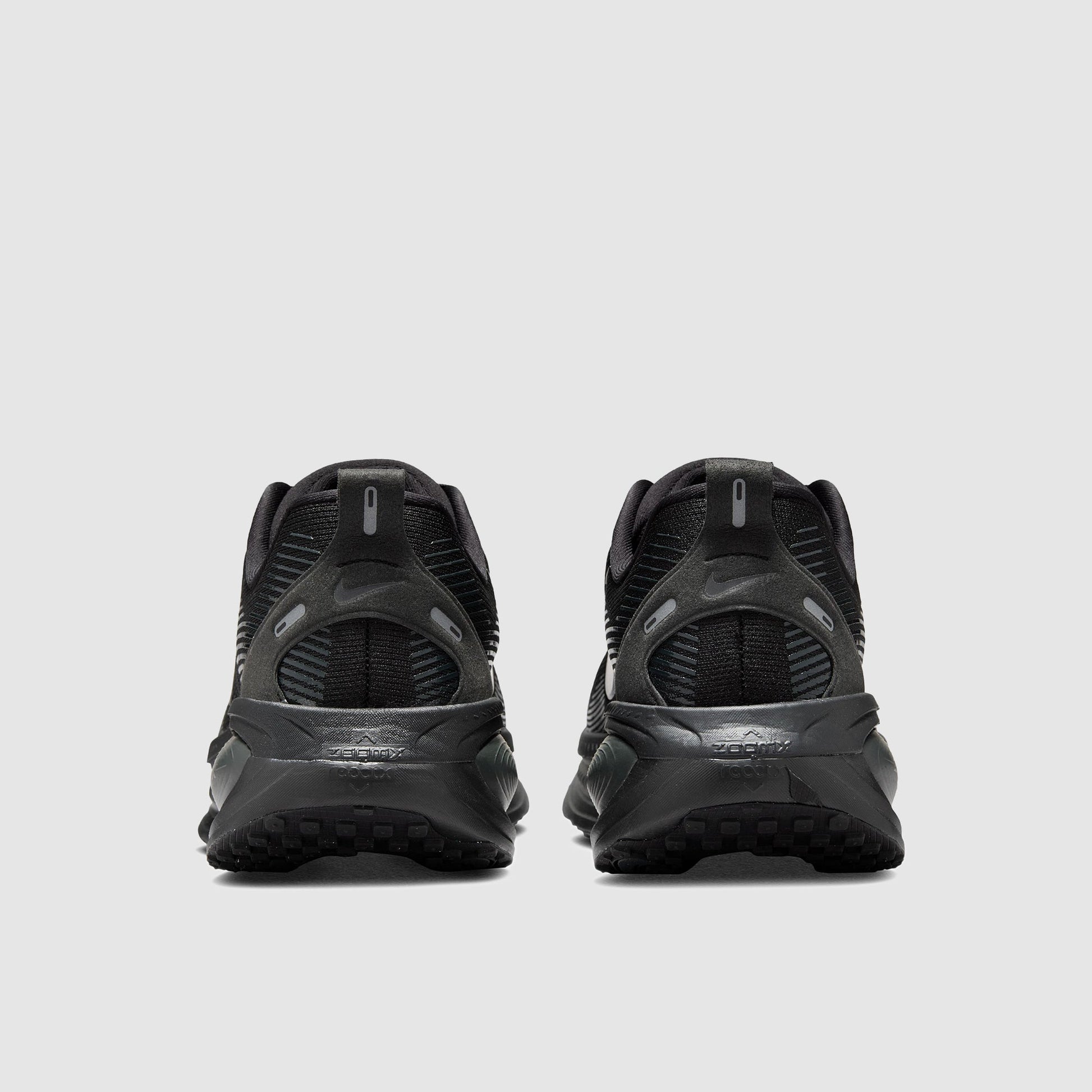 Nike Vomero 18