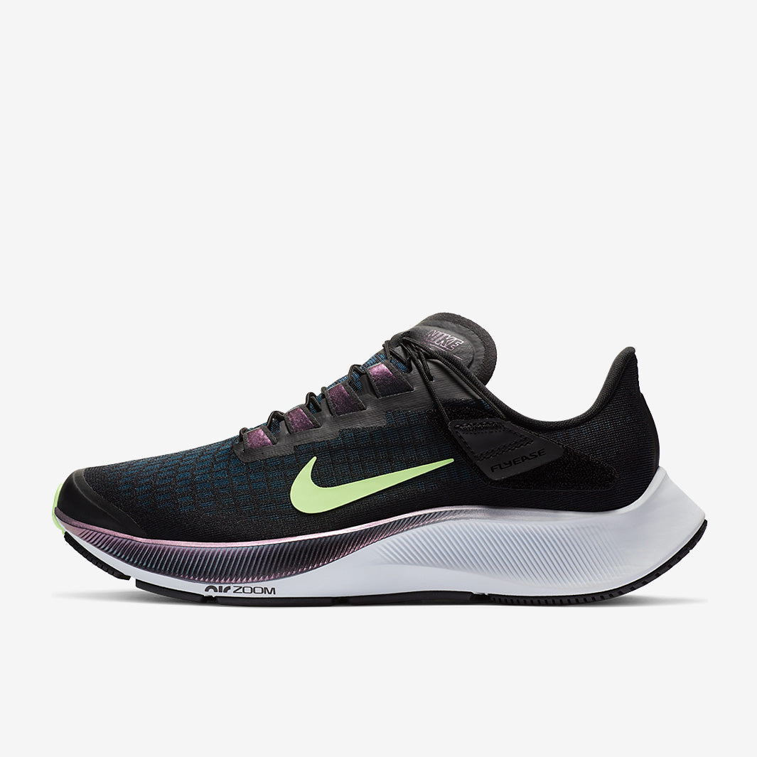 Nike Womens Pegasus 37 Flyease - Black/Ghost Green