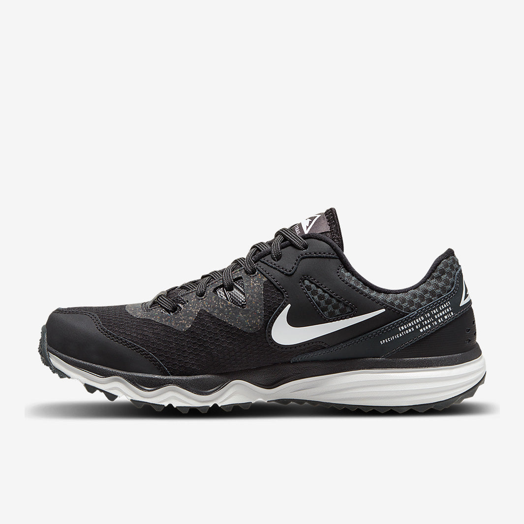 Nike Womens Juniper Trail - Black/White-Dk Smoke Grey