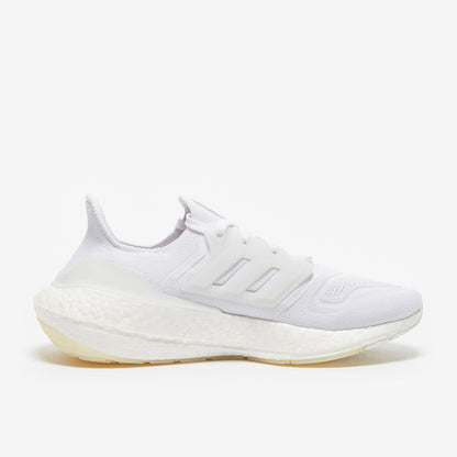 adidas Ultraboost 22