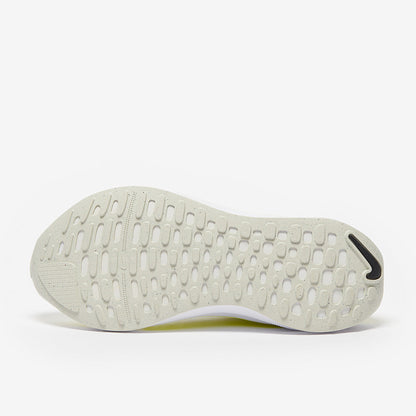 Nike Womens ReactX Infinity Run Flyknit 4