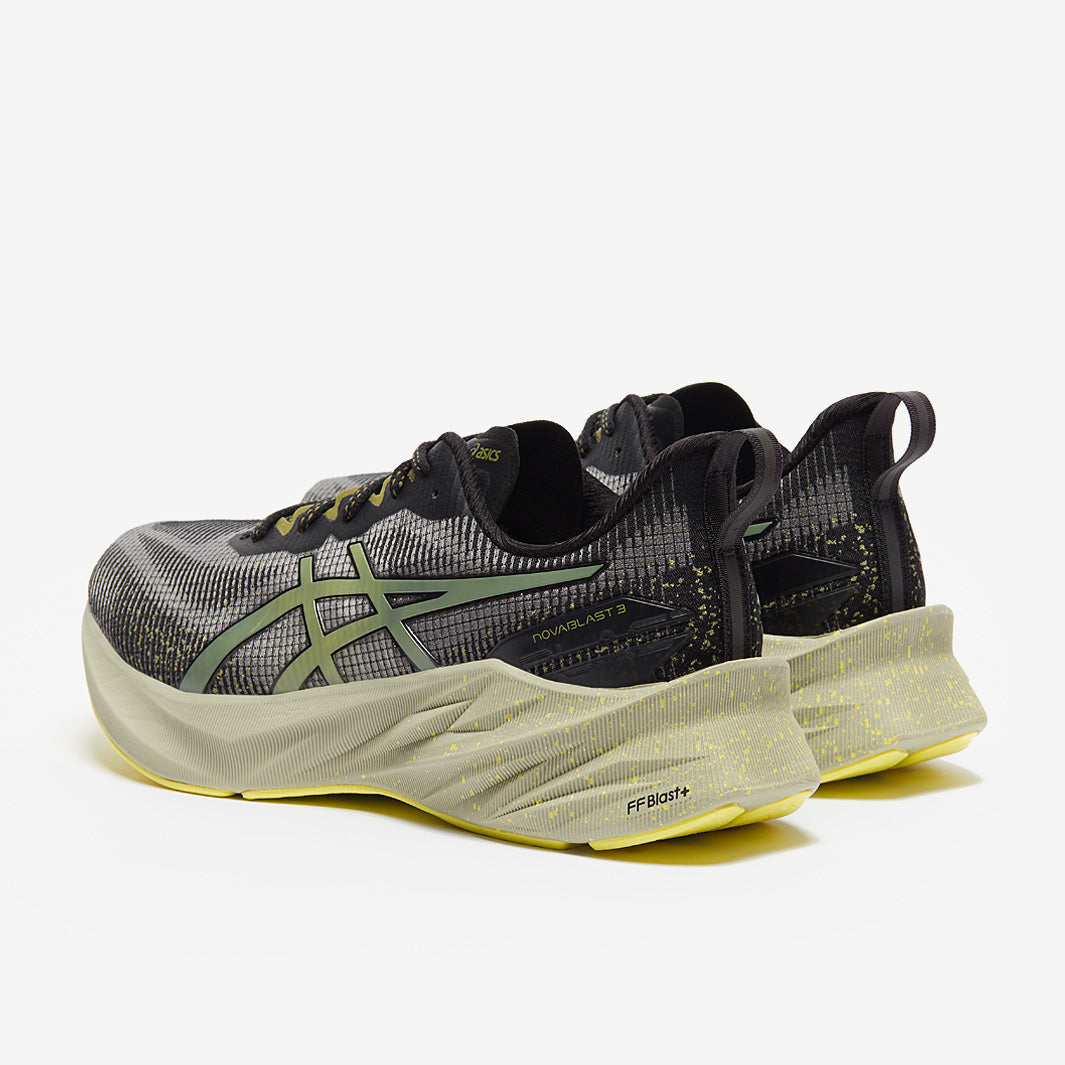 ASICS Novablast 3 LE