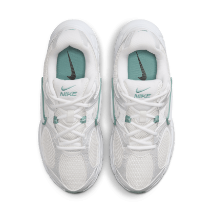 Women's Nike V5 RNR "Summit White Cannon"