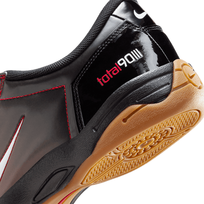 Men's Nike Total 90 “Bred Gradient”