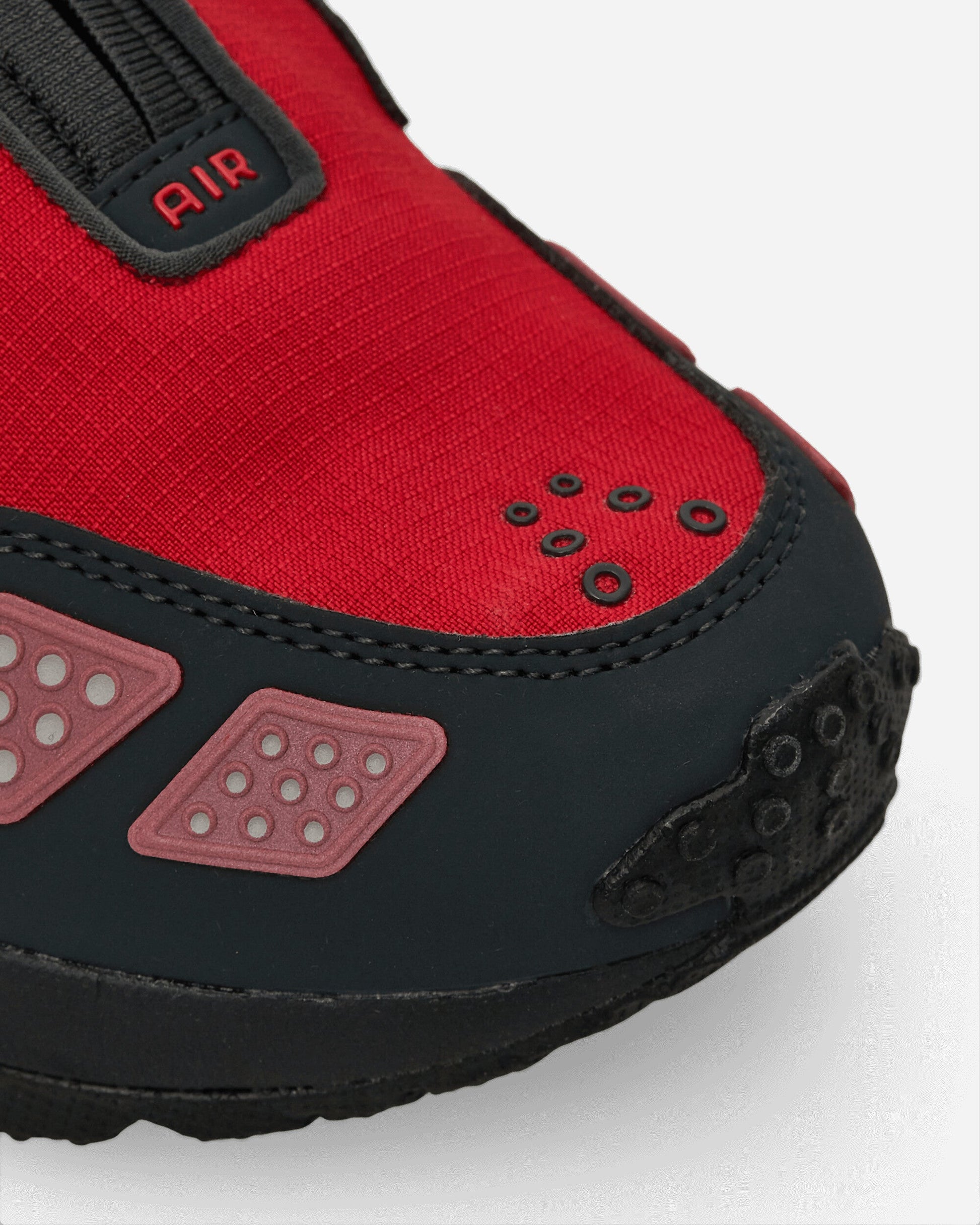 Women's Air Max SNDR GORE-TEX Sneakers Fire Red / Dark Smoke Grey