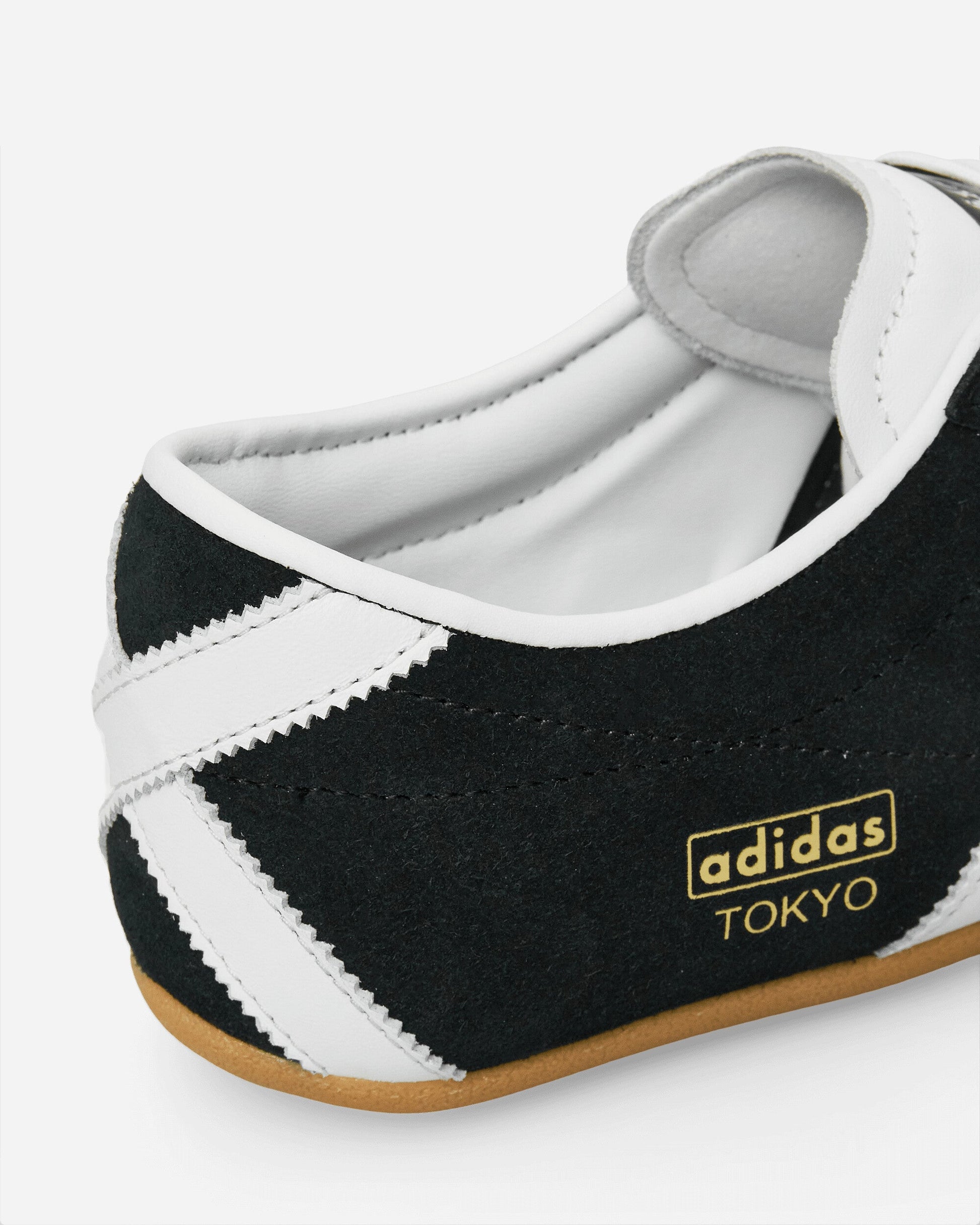 Tokyo Sneakers Core Black / Cloud White