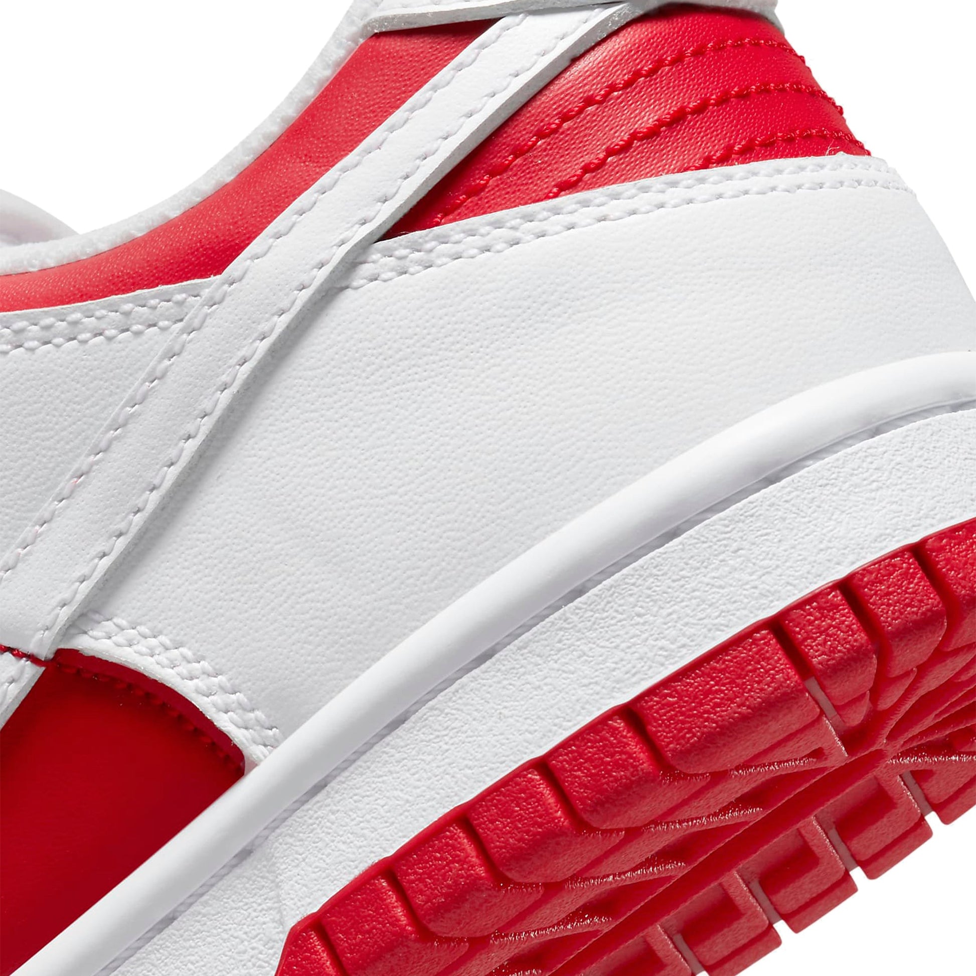 Nike Dunk Low Championship Red (2021) (GS)